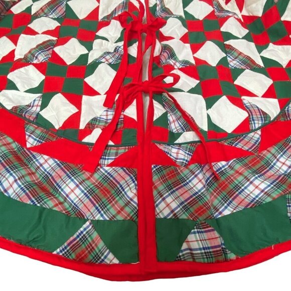 Christmas Treeskirt Quilted Plaid Patchwork Fabric Holiday Decor - Picture 1 of 8